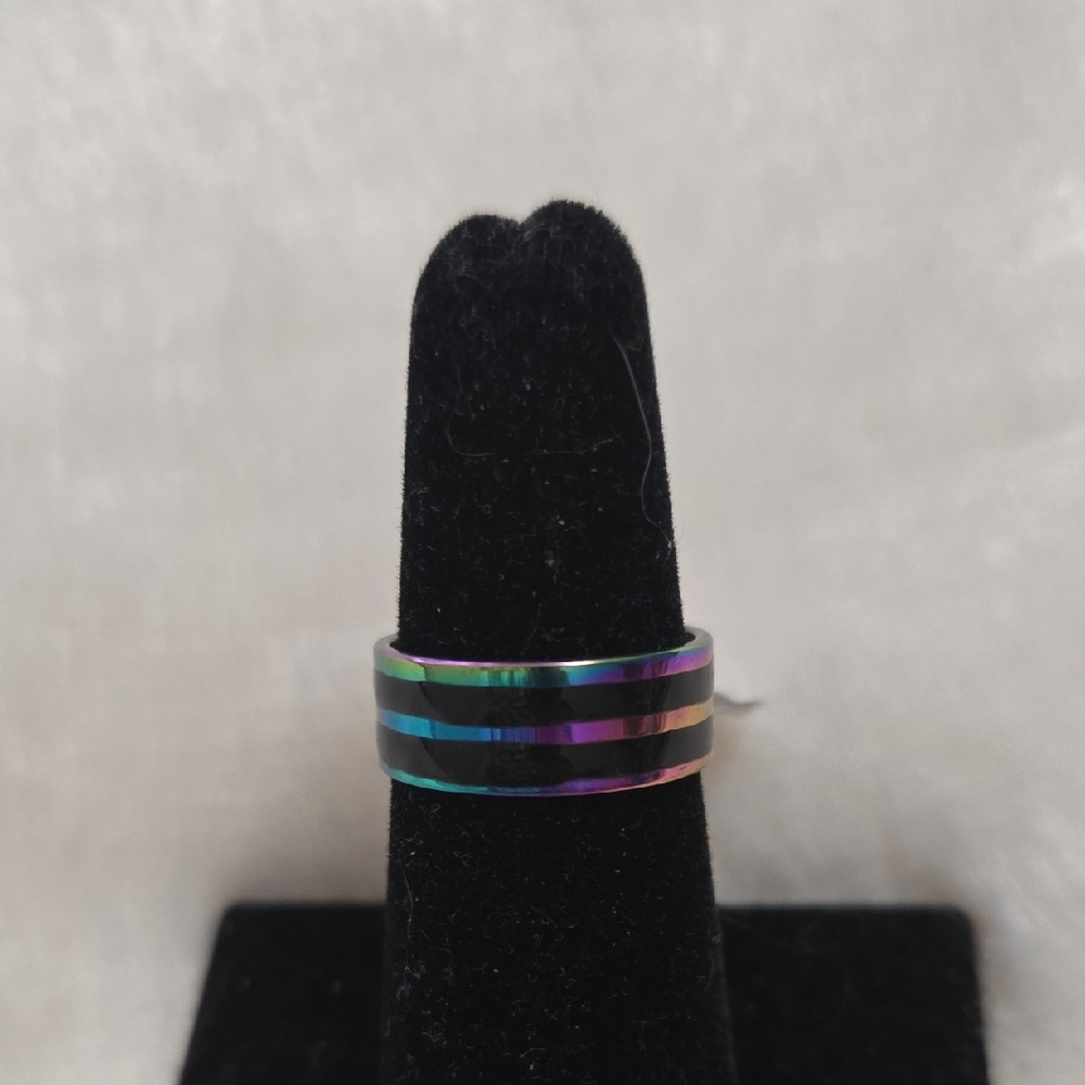 Iridescent Stainless Steel Band,Size 6.